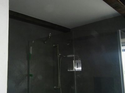 Staklena pokretna stijena na tuš kabini